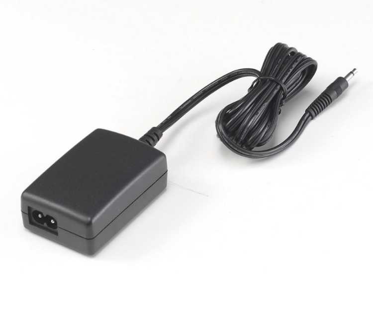 Зарядка A130 12 V, 4.5 m, от АКБ для всех Leica Rugby