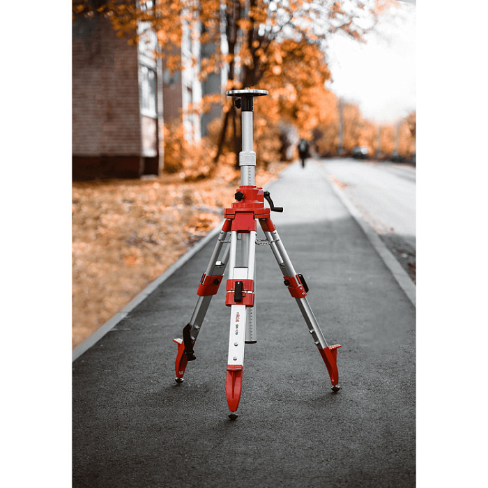 Комплект ротационный нивелир RGK SP-610 со штативом RGK SH-170