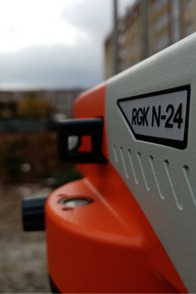 Оптический нивелир RGK N-24 (4).png