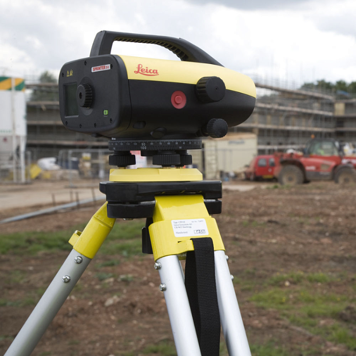 Цифровой нивелир Leica Sprinter 50 + штатив RGK SJW30 + рейка GSS111