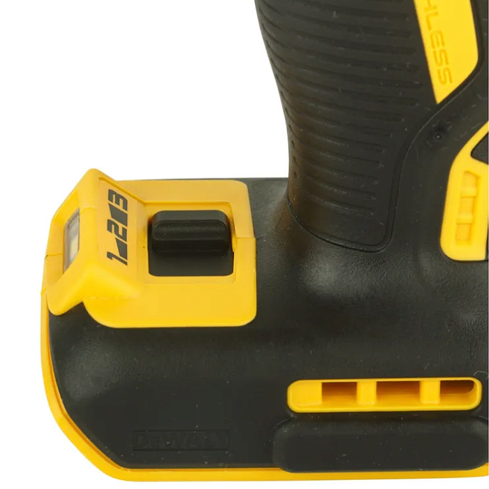 Аккумуляторный ударный гайковерт DeWalt DCF899N-XJ