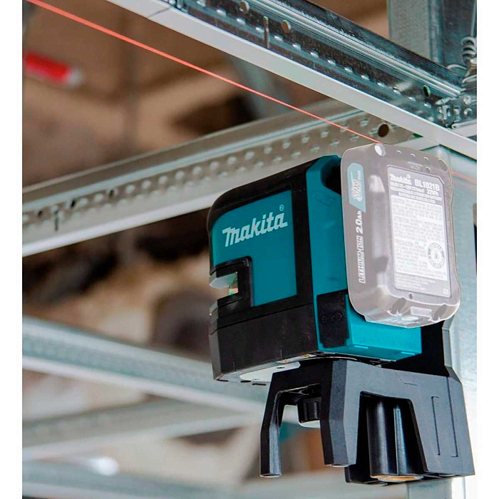 Лазерный уровень Makita SK106DZ