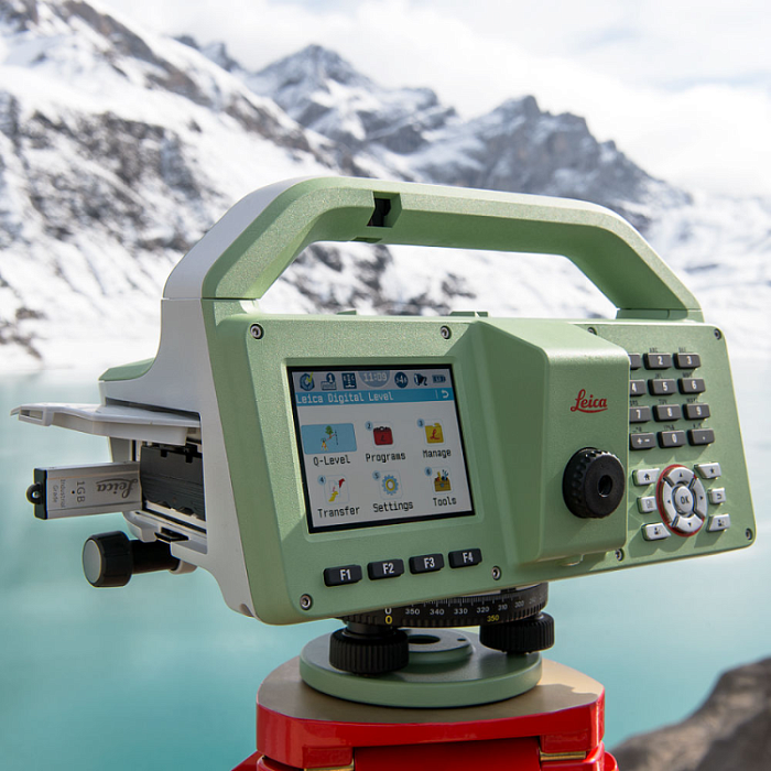 Цифровой нивелир Leica LS15 (0.2 мм)