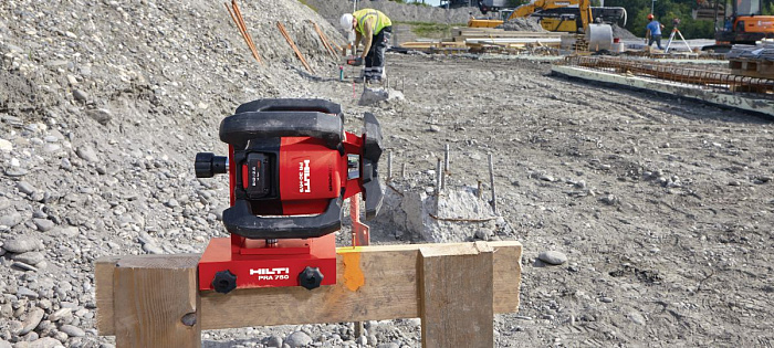 Ротационный лазерный нивелир Hilti PR 30-HVS A12