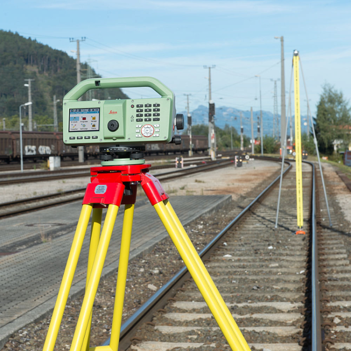 Цифровой нивелир Leica LS15 (0.2 мм)