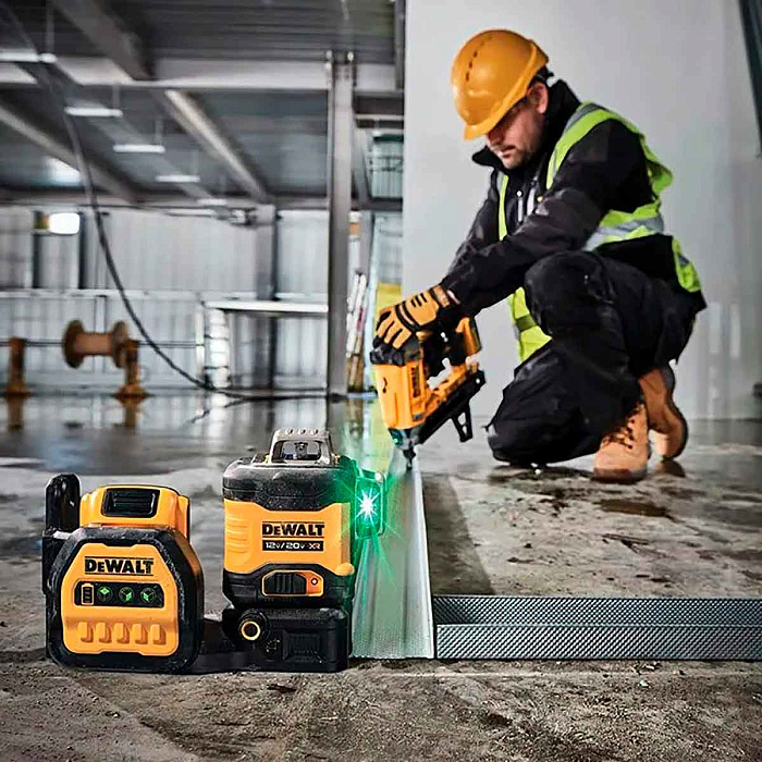 Лазерный уровень DEWALT DCE089NG18 с зеленым лучом