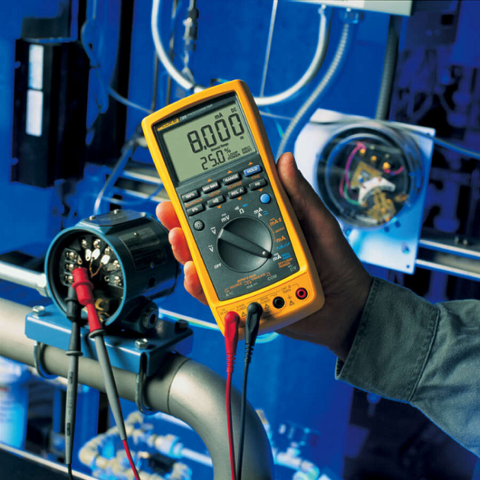 Калибратор Fluke 789