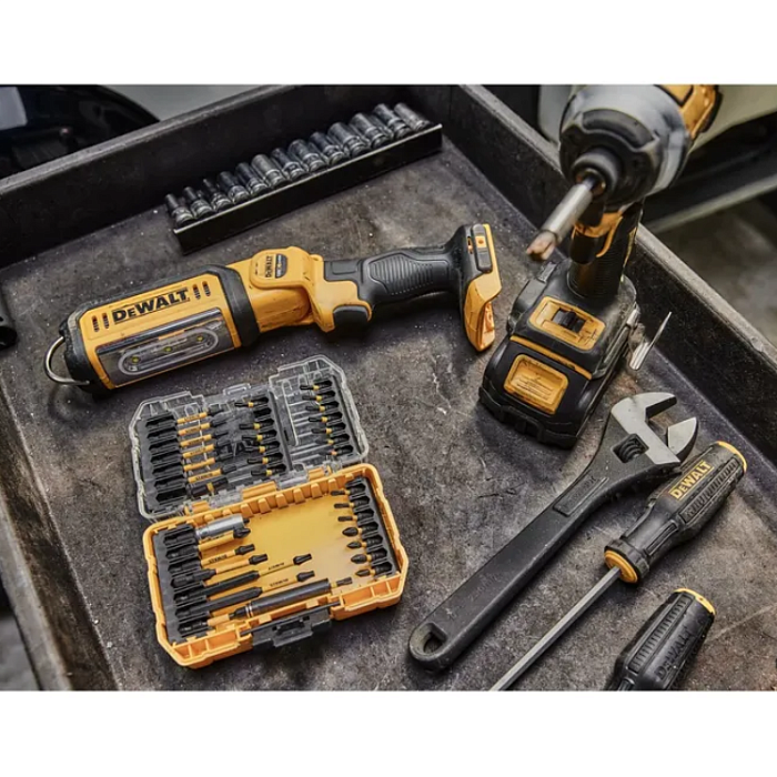 Аккумуляторный импульсный шуруповерт DeWALT DCF850N-XJ