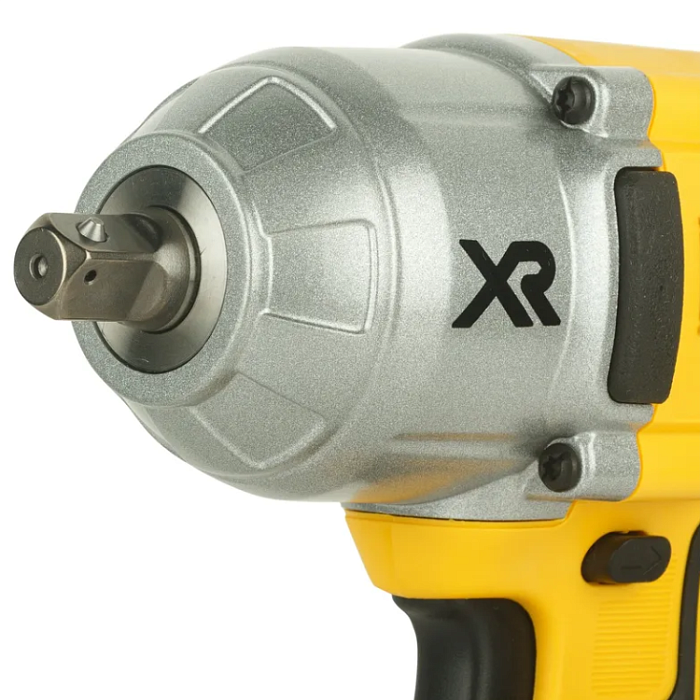 Аккумуляторный ударный гайковерт DeWalt DCF899N-XJ