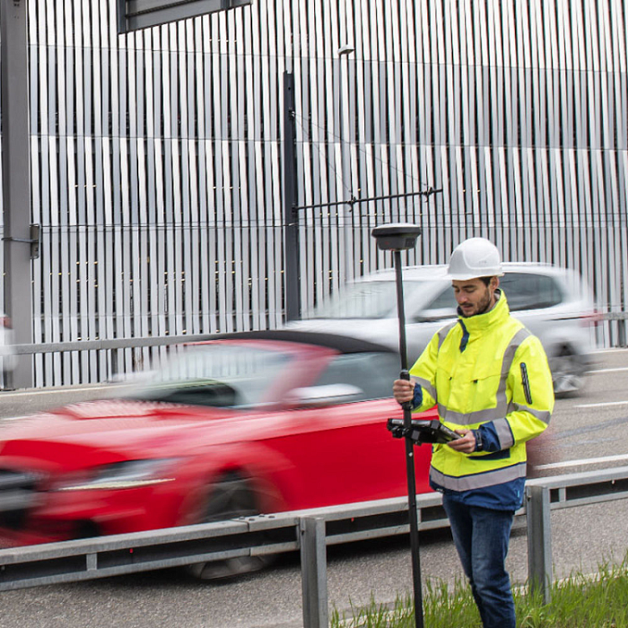 GNSS приемник Leica GS18 I LTE&UHF Regional
